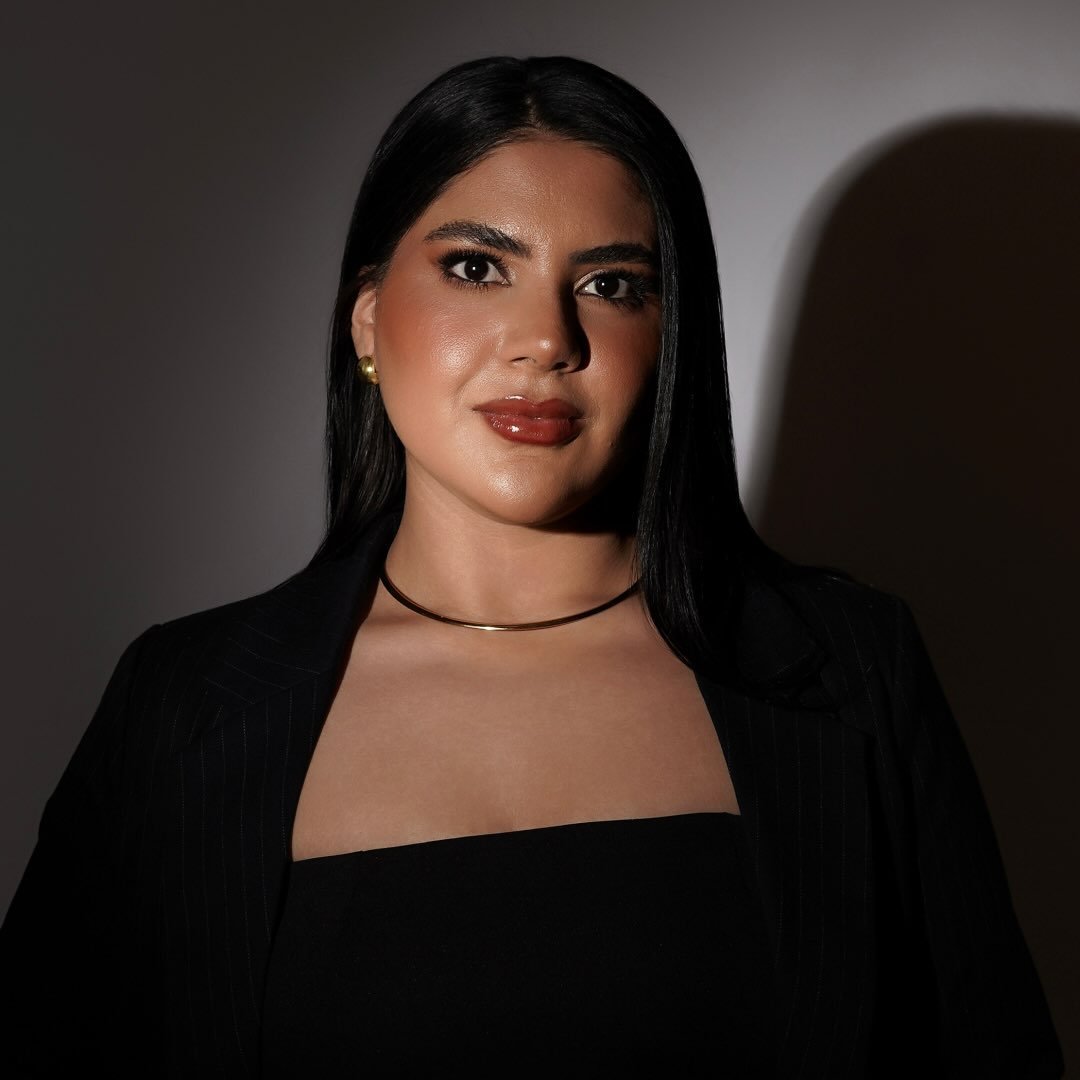 Dra Cristiane Santos